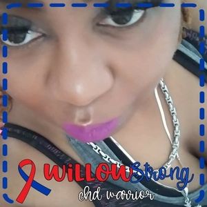 Meet your Posher, Cynthia